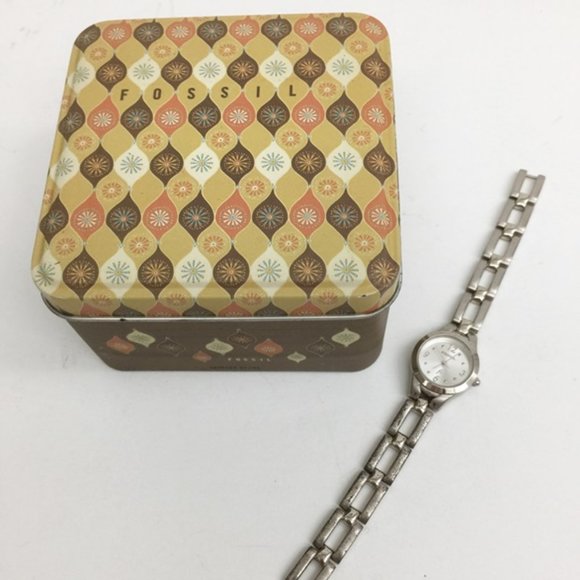 Fossil Womens Wristwatch Es948 